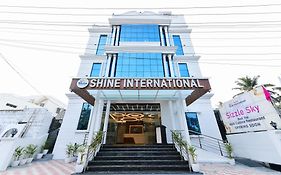 Hotel Shine International